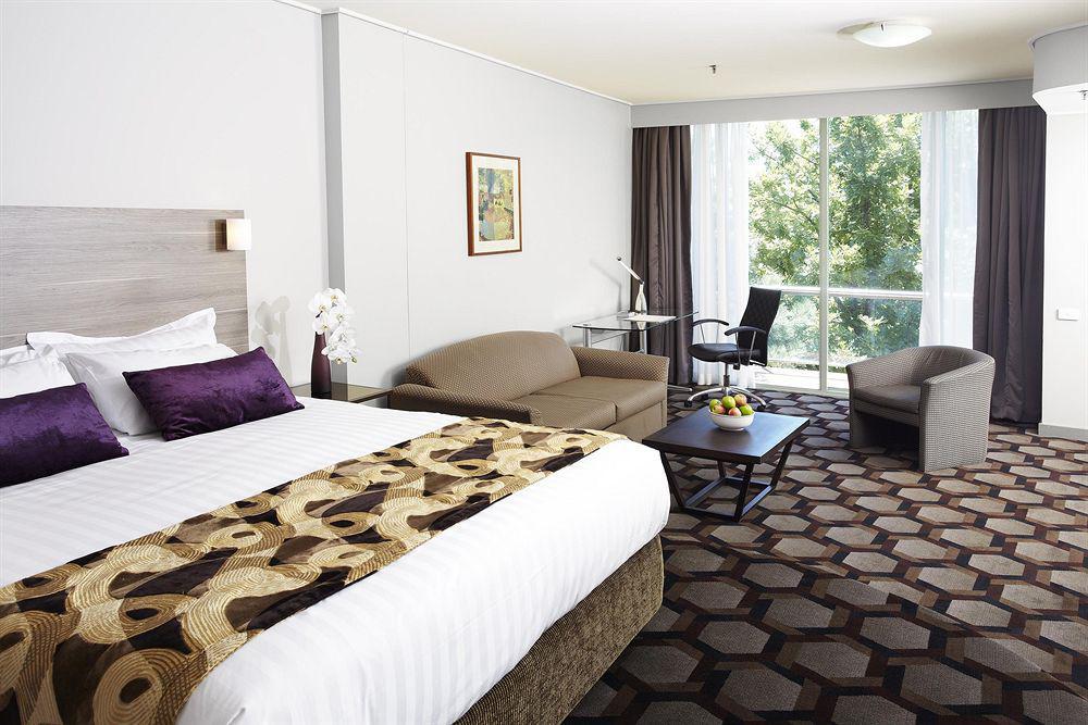 Rydges Канбера Екстериор снимка